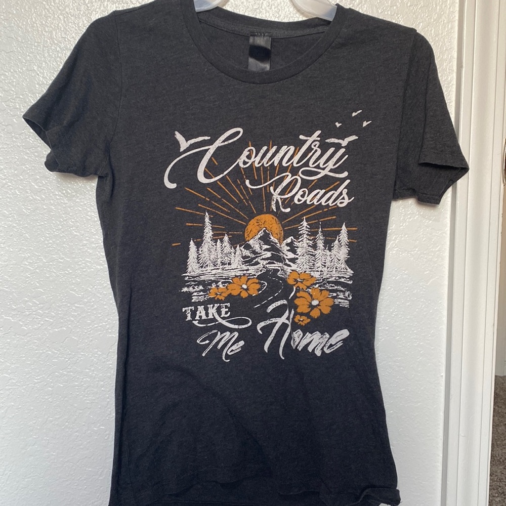 Country roads take me home medium T-shirt